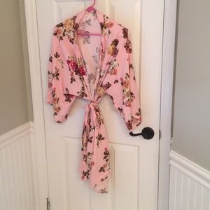 Maternity robe